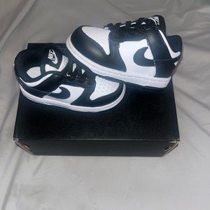 Toddler panda dunks